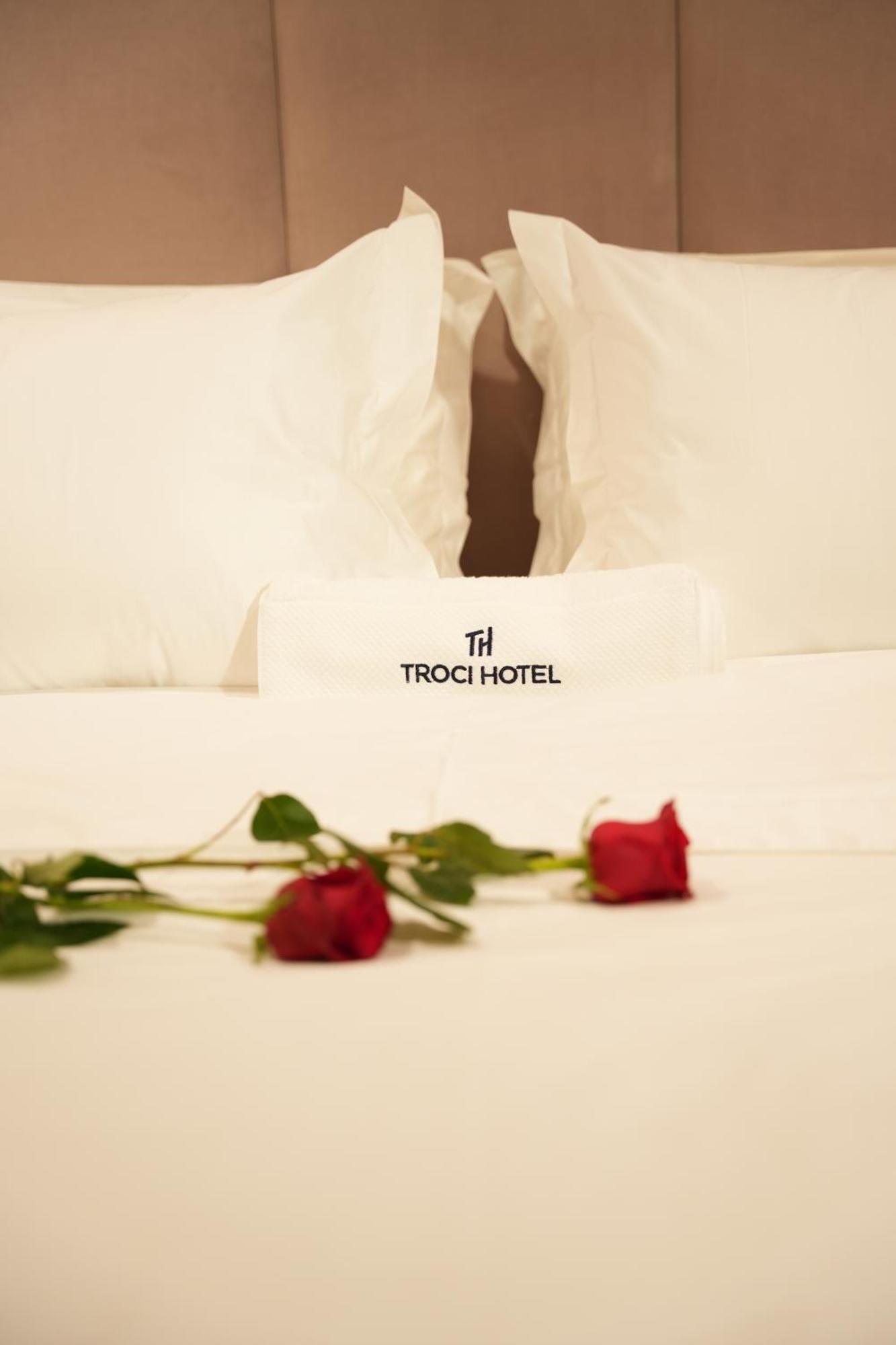 Troci Hotel Kamez Luaran gambar