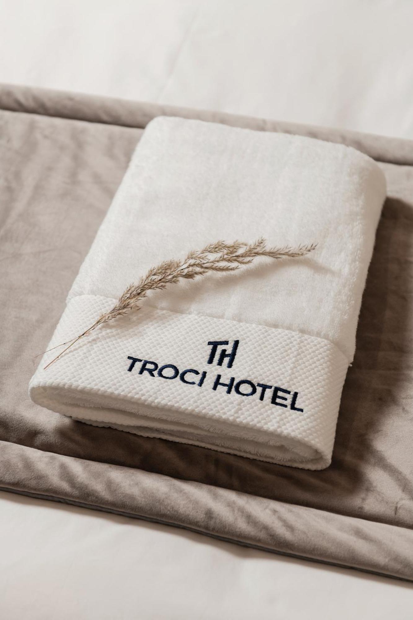 Troci Hotel Kamez Luaran gambar