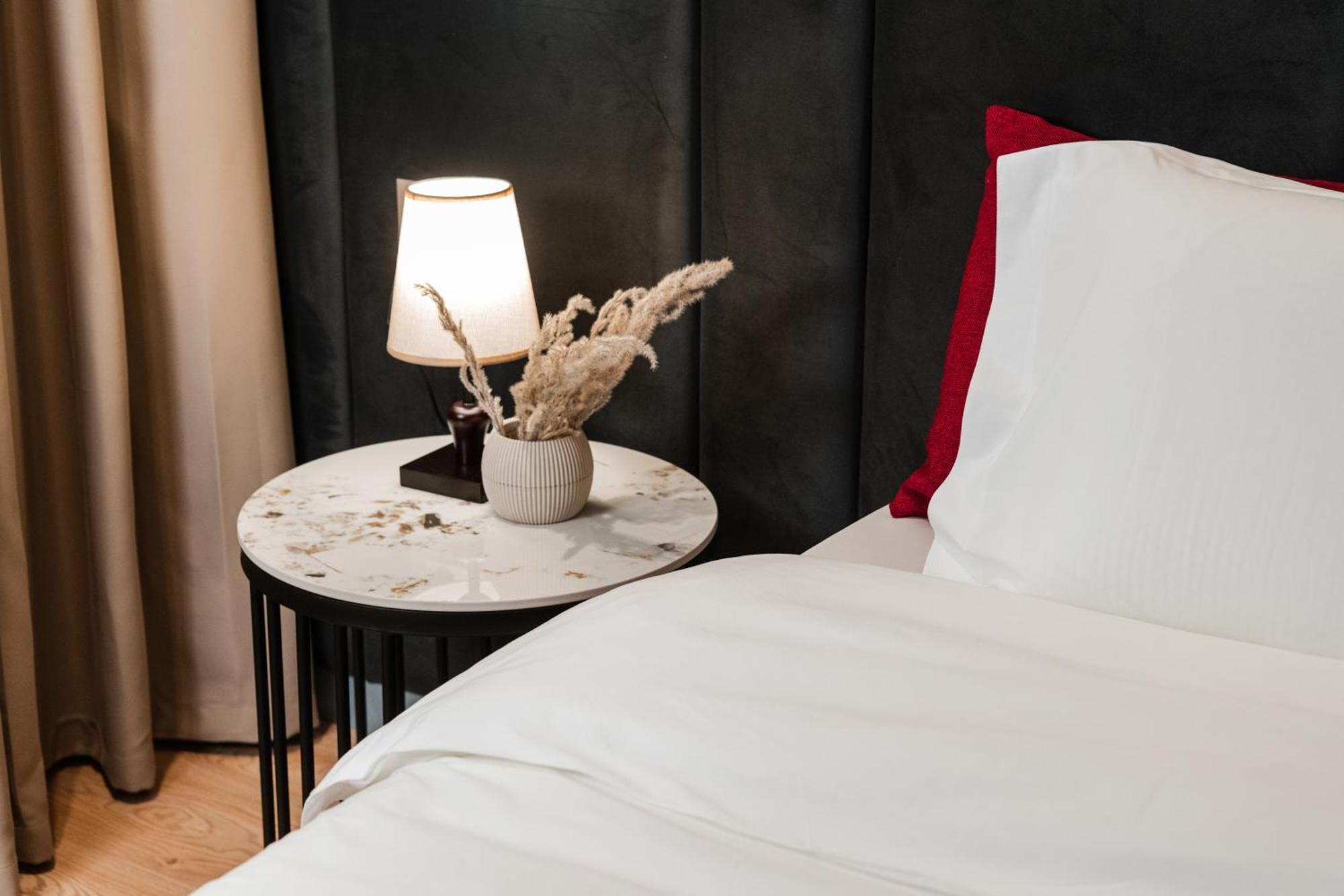 Troci Hotel Kamez Luaran gambar